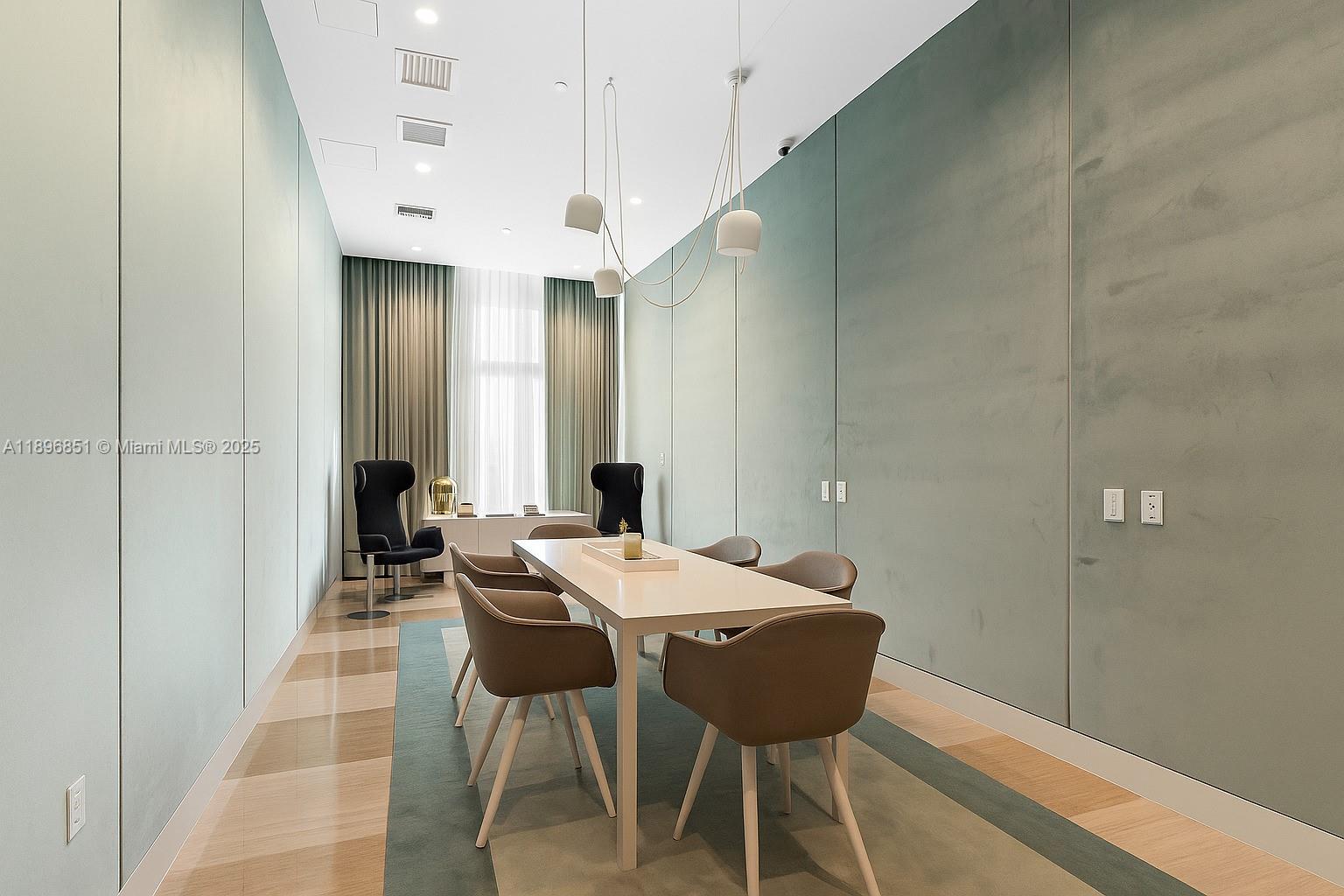 METROPICA NORTH TOWER ONE - Residential Lease