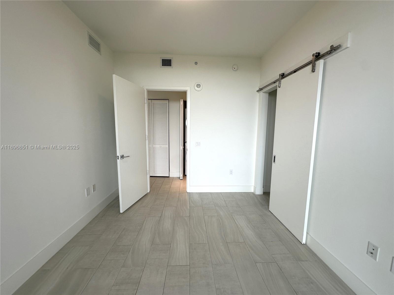 METROPICA NORTH TOWER ONE - Residential Lease