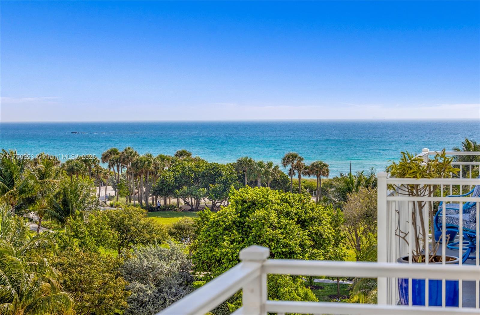 7600 Collins Ave 703, Miami Beach, Miami-Dade County, Florida - 2 Bedrooms  
3 Bathrooms - 