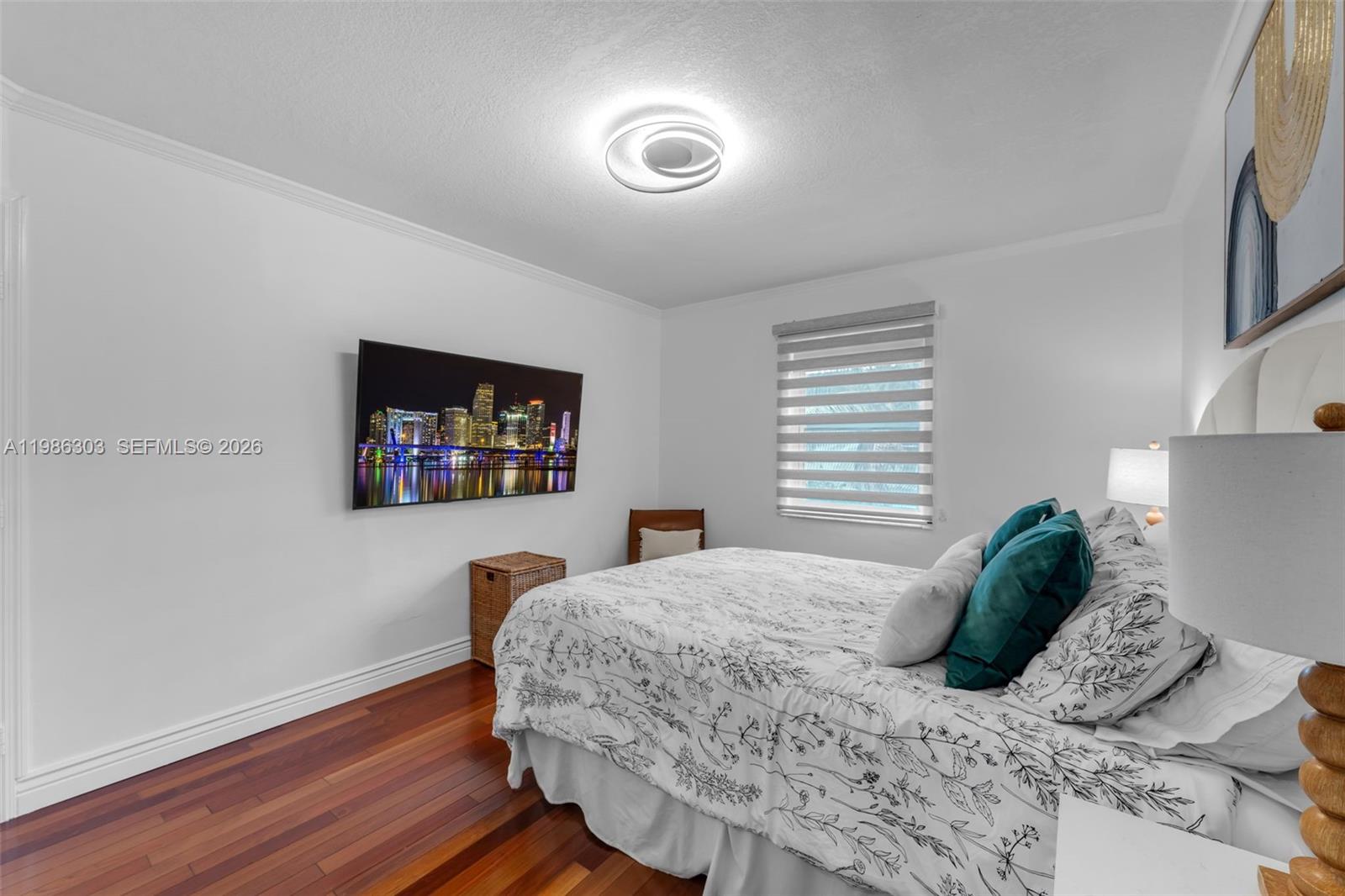 SAGA BAY TOWNHOMES - Residential Lease