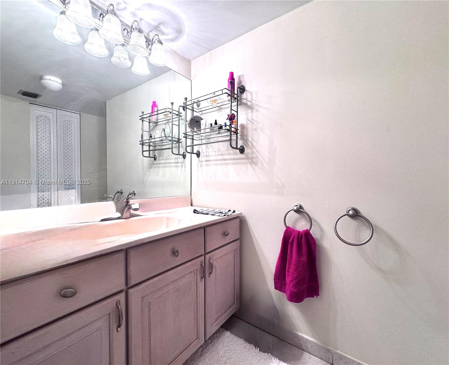 ENSENADA CONDO BLDG E-II - Residential