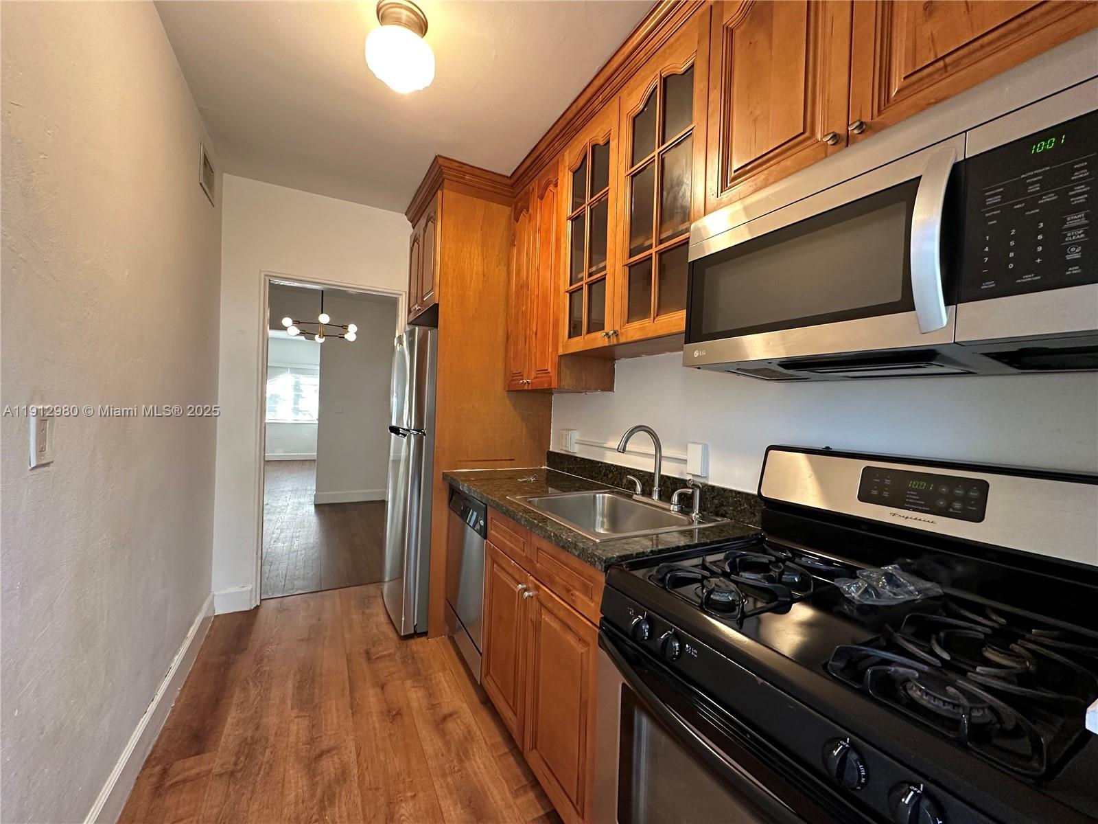 OCEANSIDE SEC ISLE OF NOR - Residential Lease