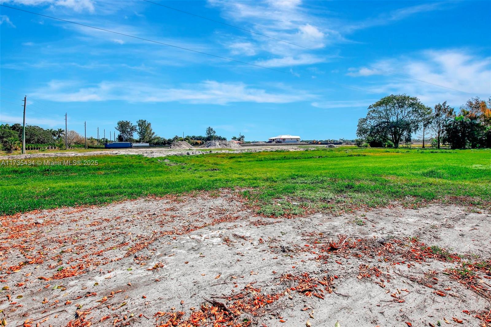 COUNTRY CLUB RANCHES - Land