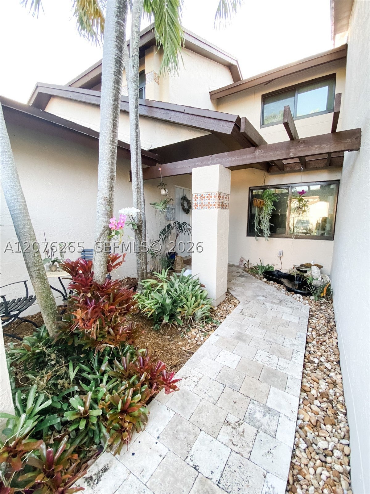 10050 SW 137th Ct