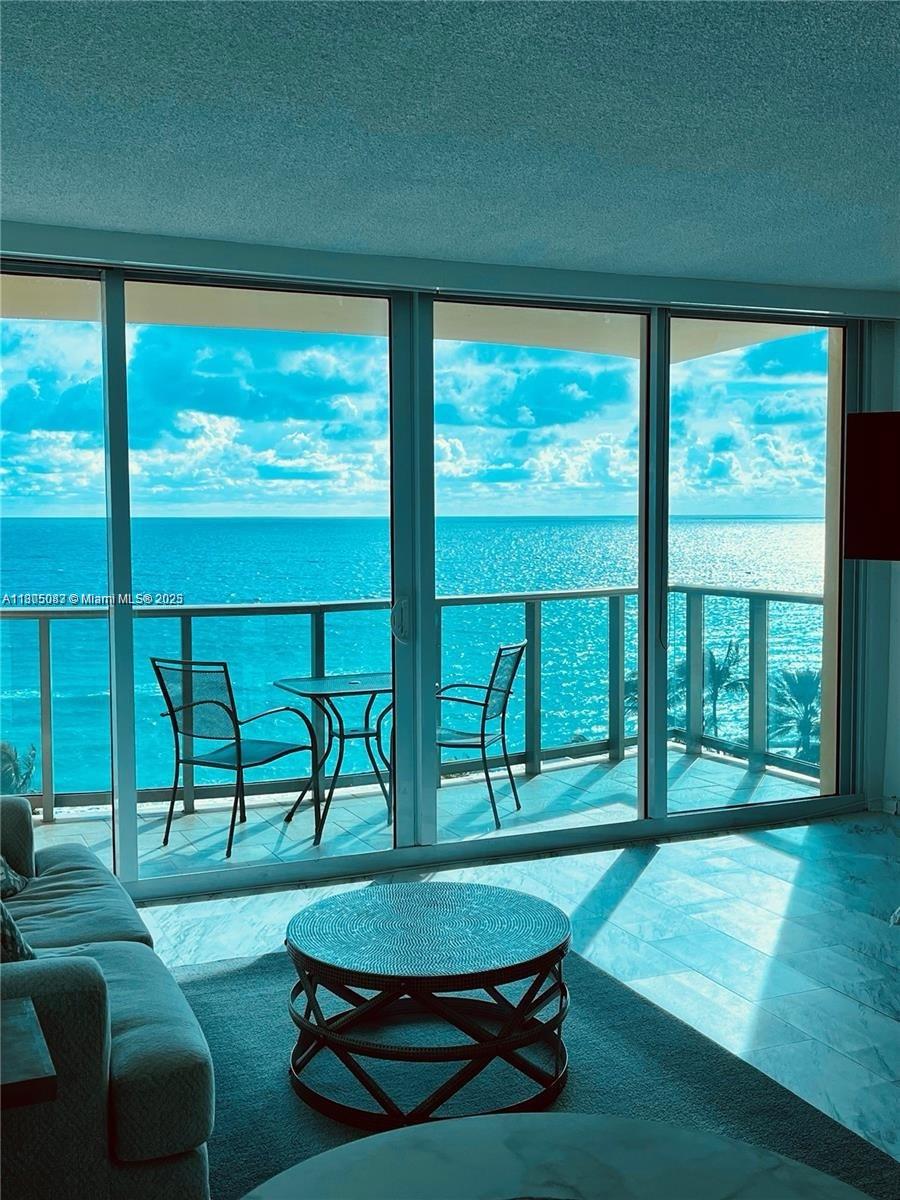 2501 S Ocean Dr 1024, Hollywood, Broward County, Florida - 1 Bathrooms - 