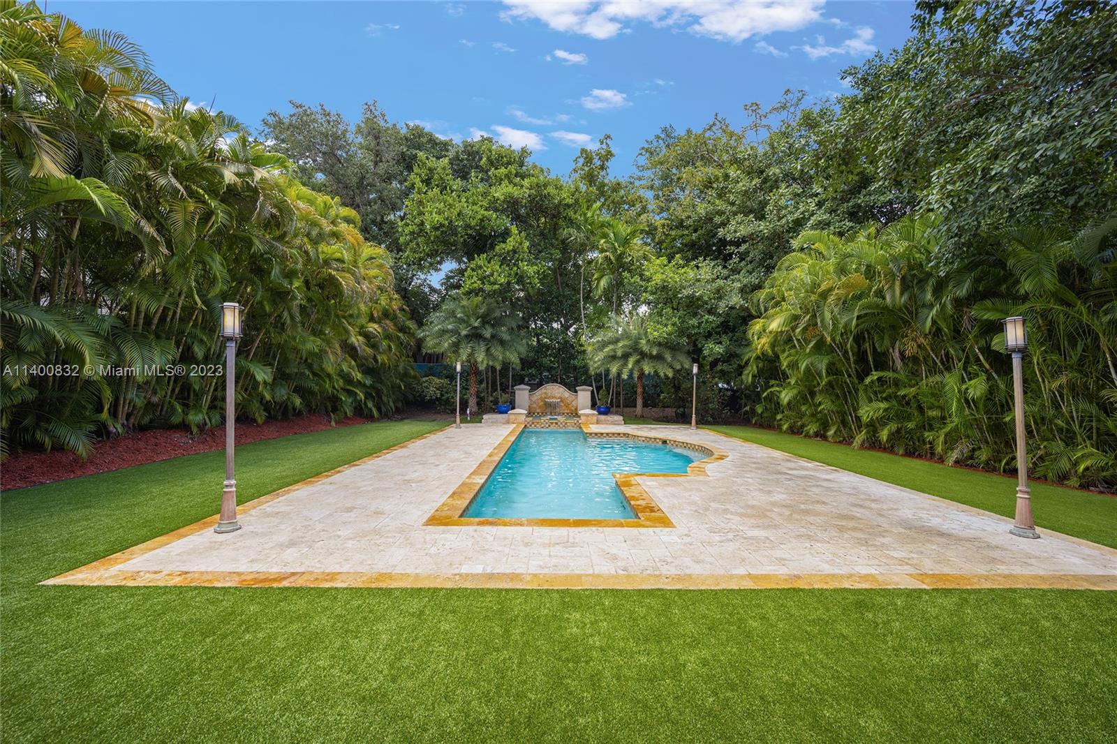 BISCAYNE PARK TERR - Residential