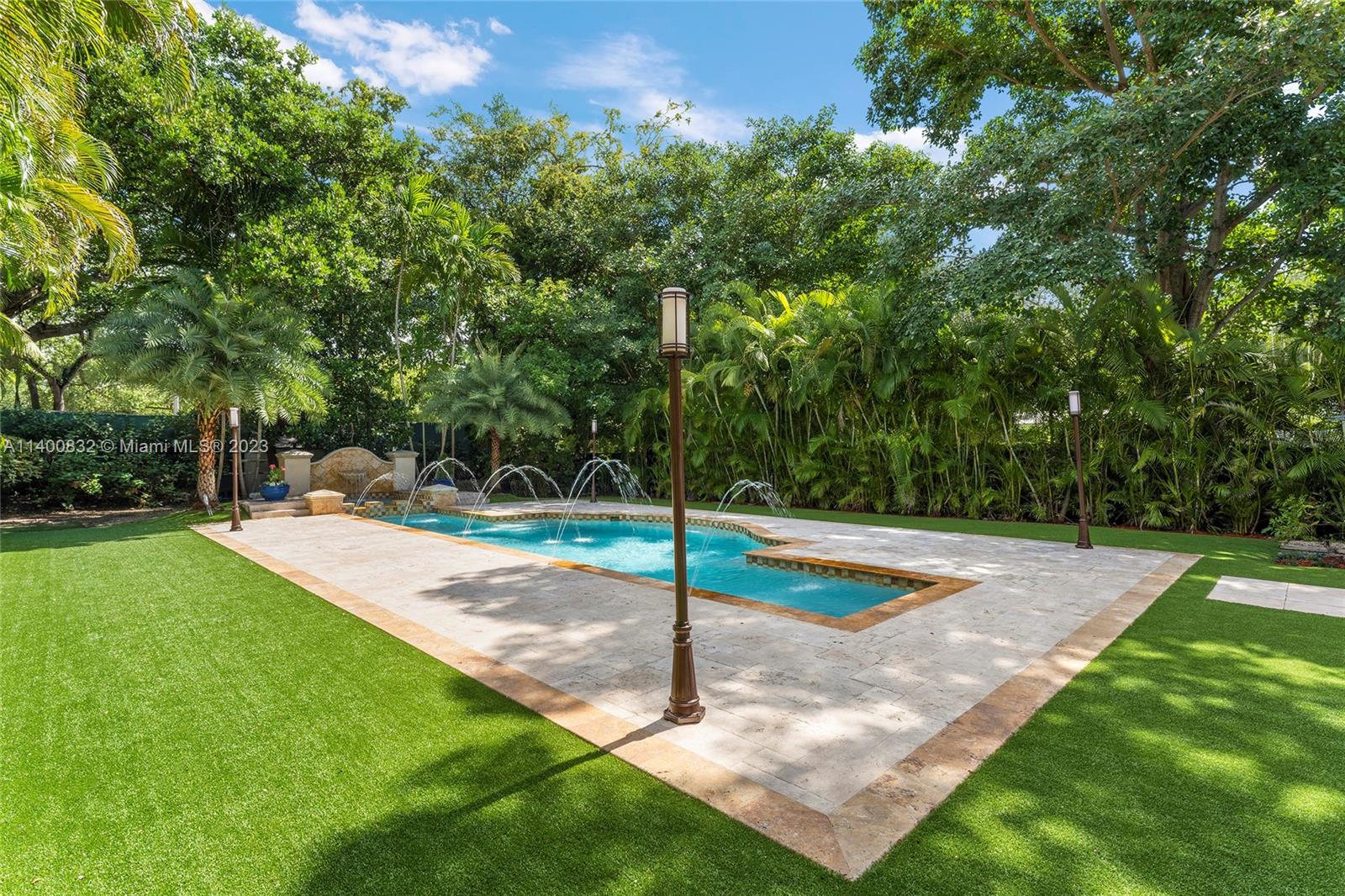 BISCAYNE PARK TERR - Residential