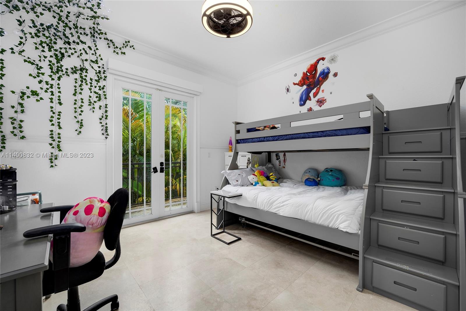 BISCAYNE PARK TERR - Residential