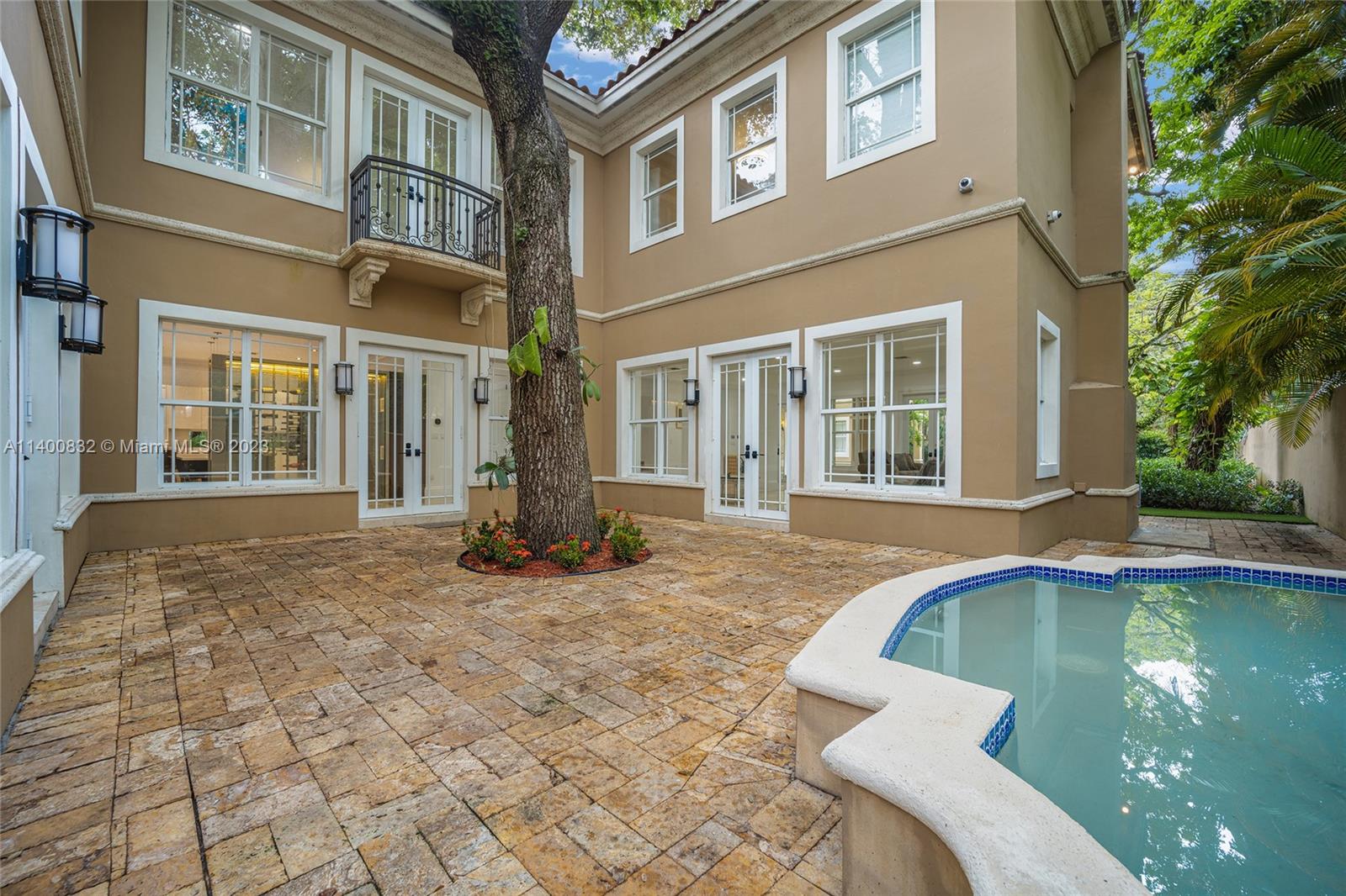 BISCAYNE PARK TERR - Residential