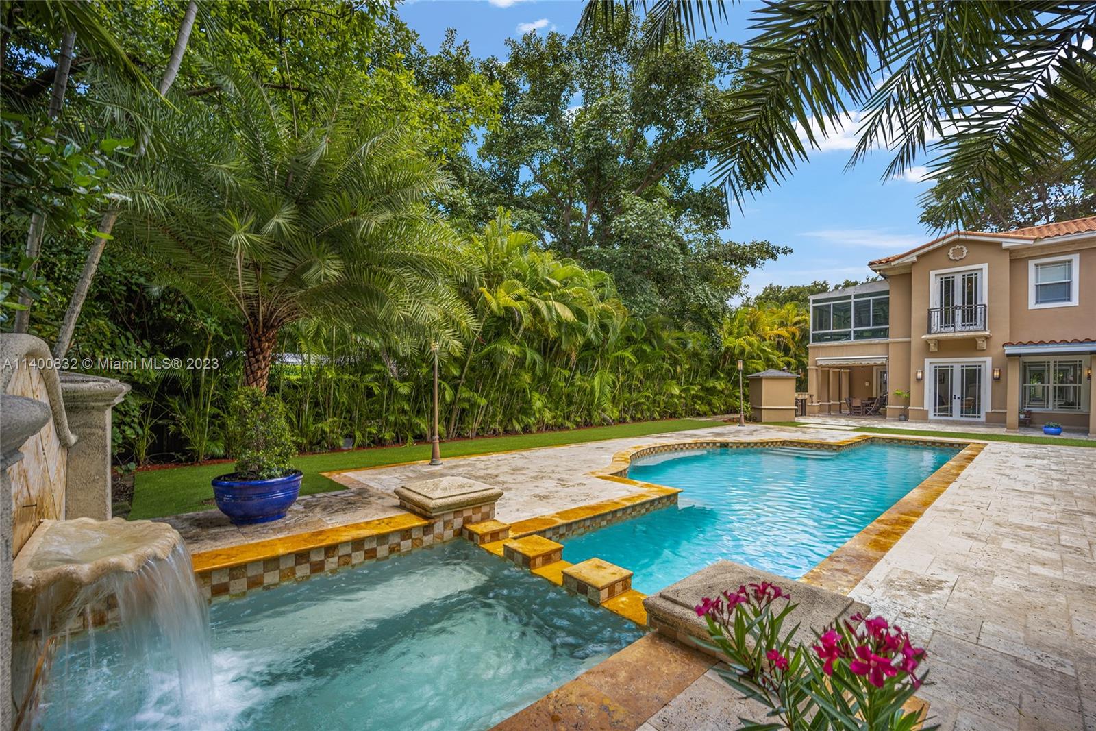 BISCAYNE PARK TERR - Residential