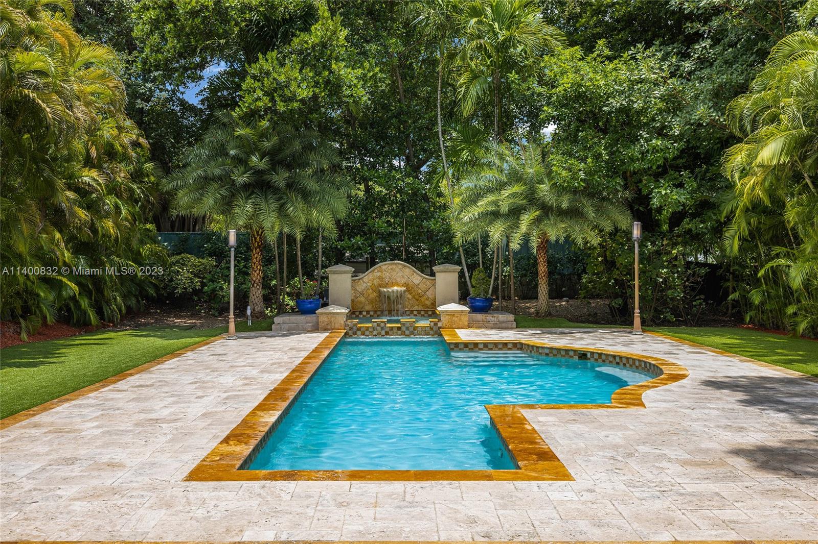 BISCAYNE PARK TERR - Residential