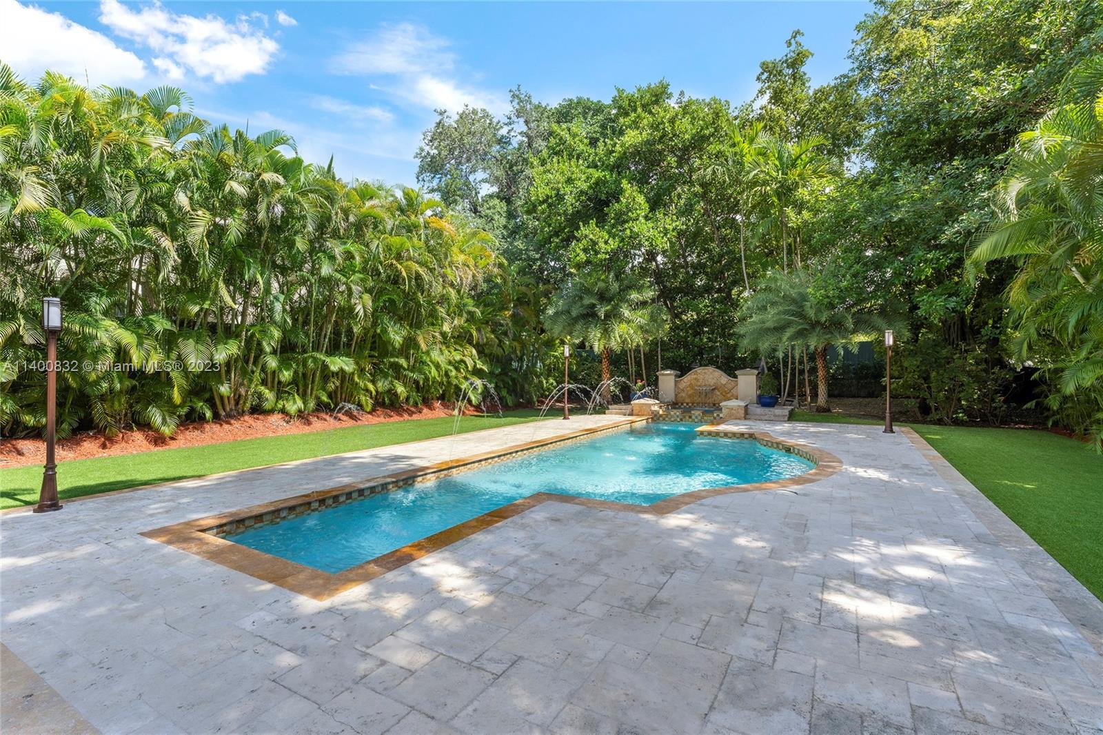 BISCAYNE PARK TERR - Residential