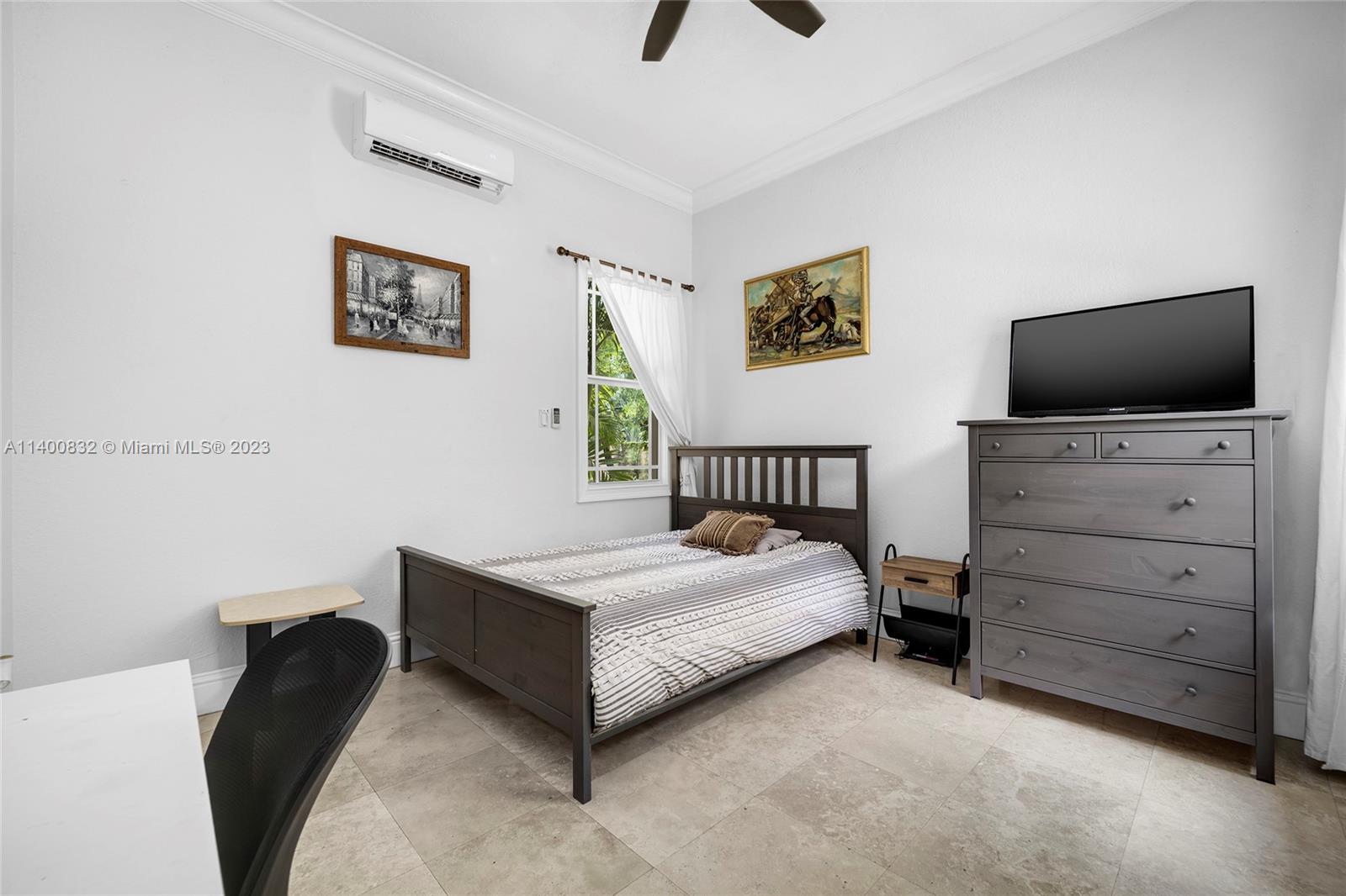 BISCAYNE PARK TERR - Residential