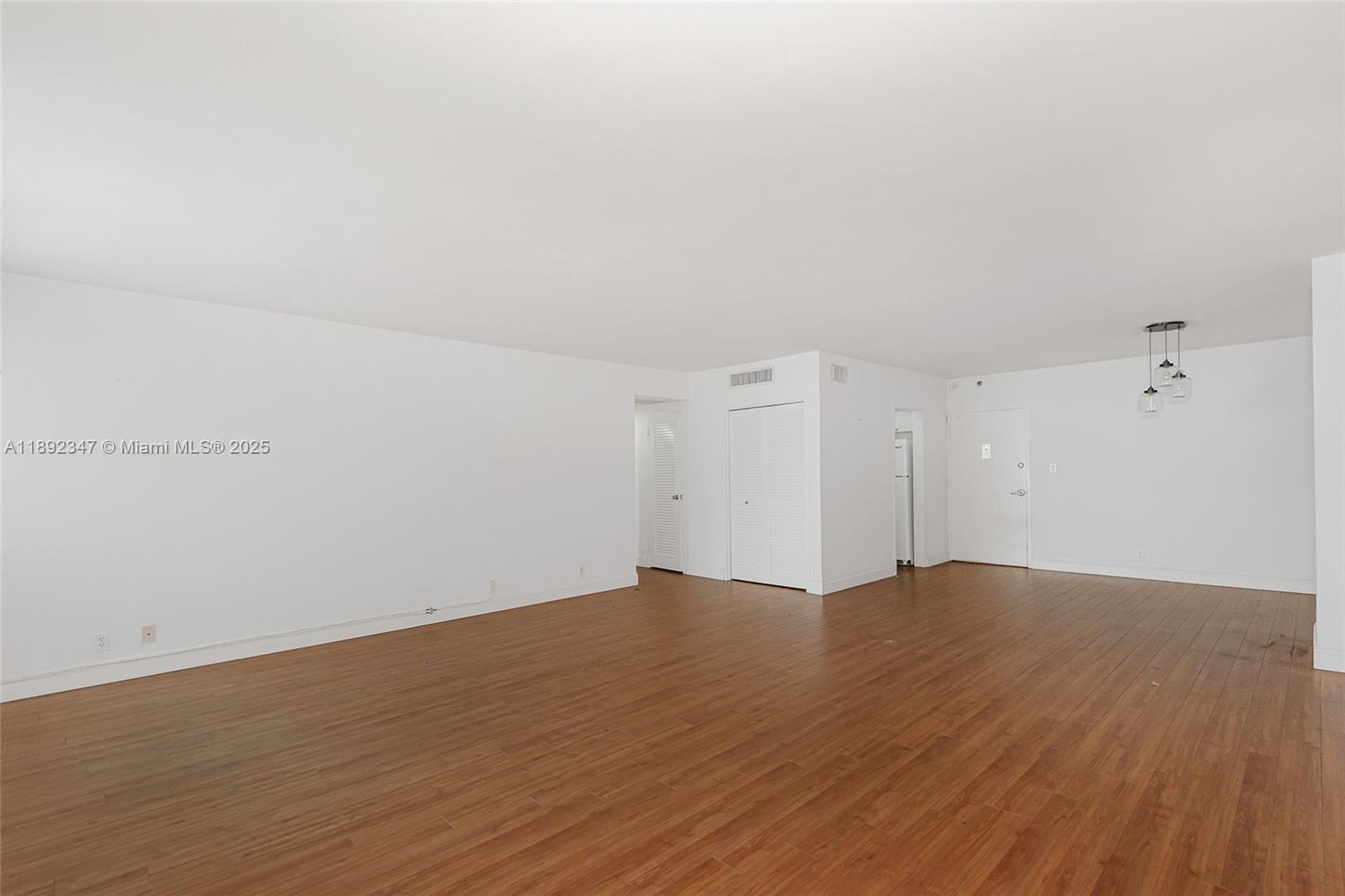 MIRADOR 1200 CONDO - Residential