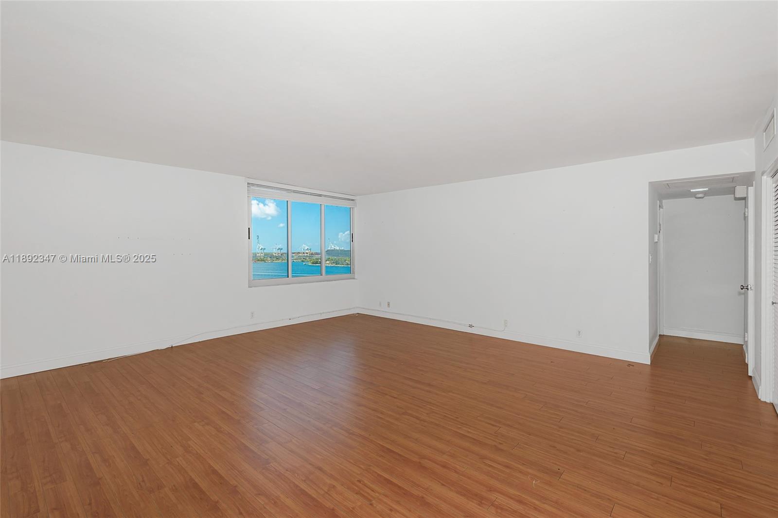 MIRADOR 1200 CONDO - Residential