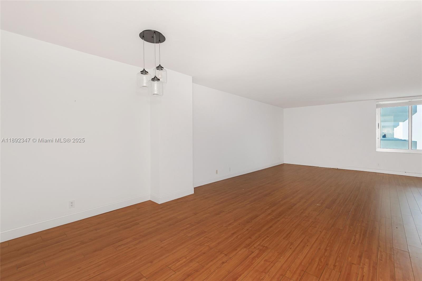 MIRADOR 1200 CONDO - Residential