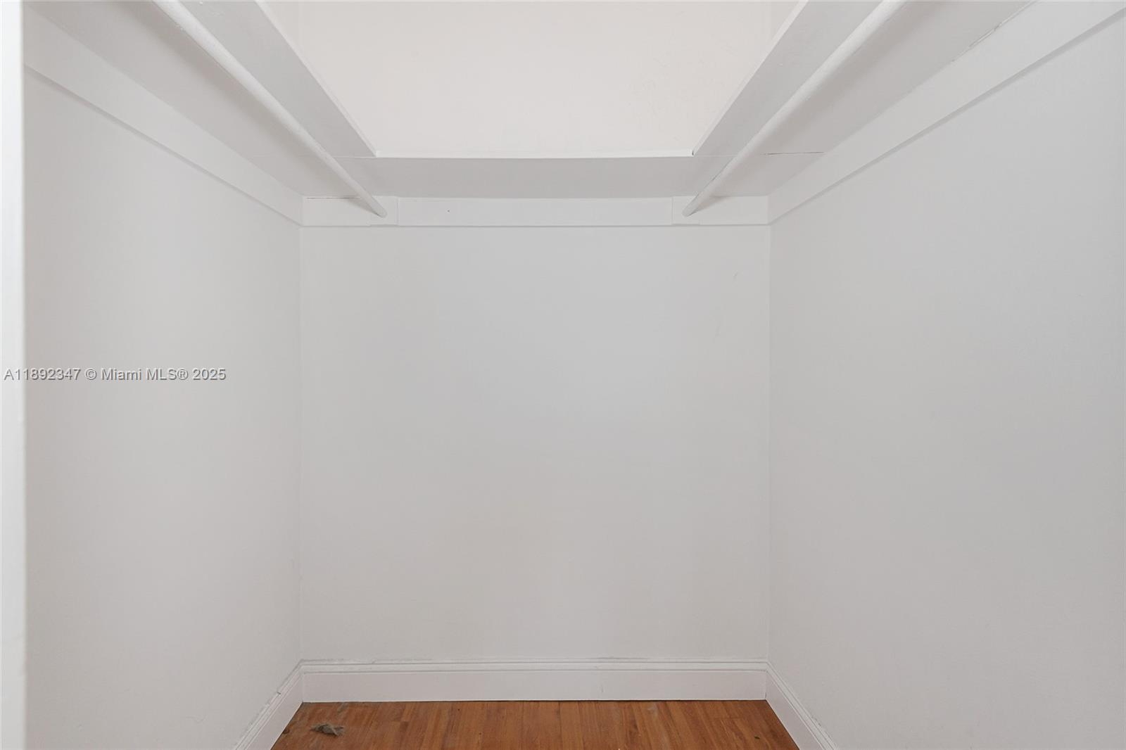 MIRADOR 1200 CONDO - Residential