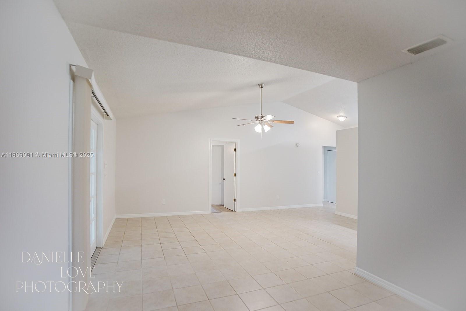 PORT ST LUCIE SECTION 19 - Residential