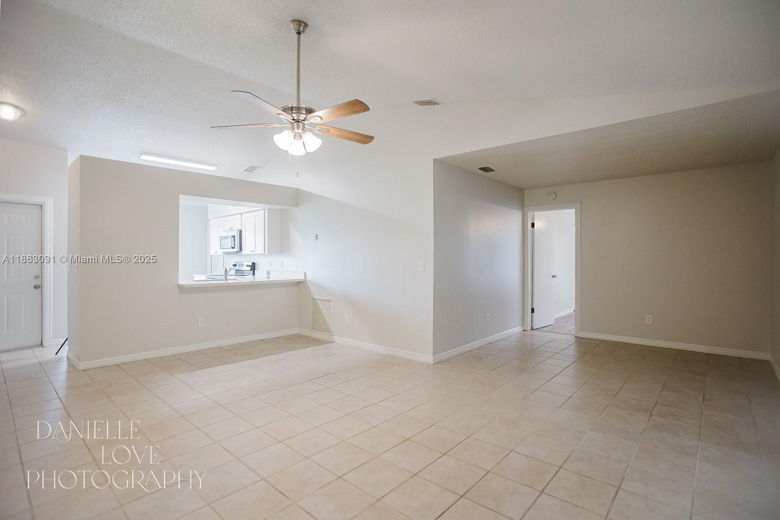 PORT ST LUCIE SECTION 19 - Residential