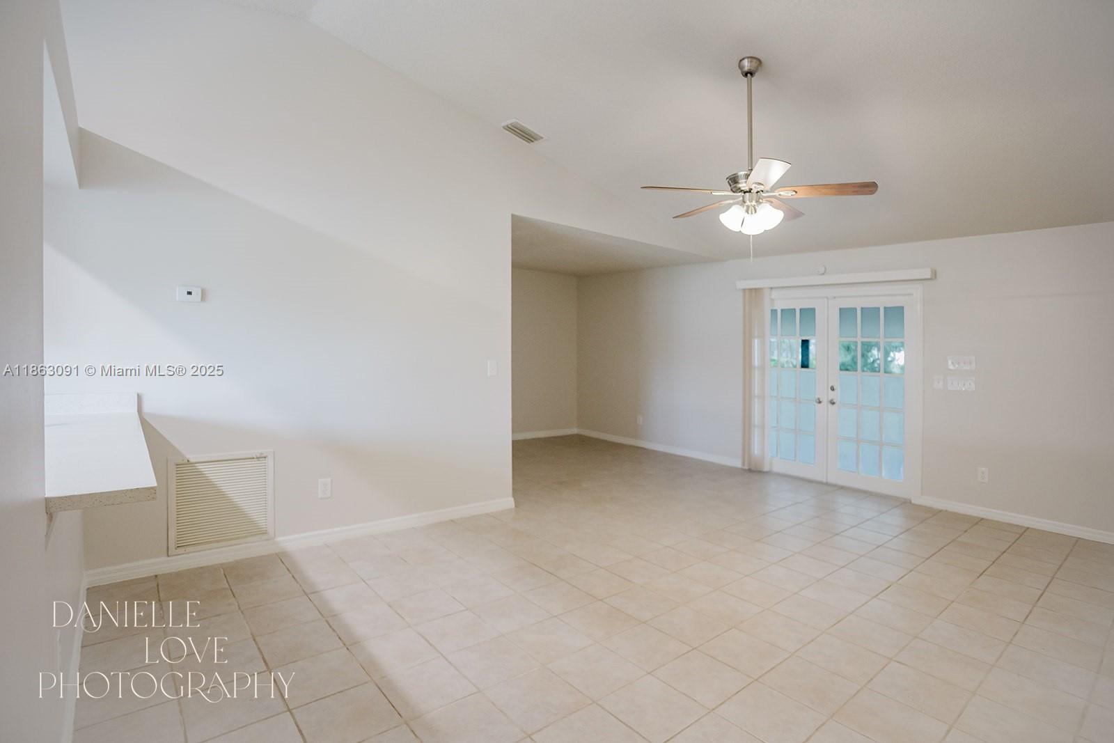 PORT ST LUCIE SECTION 19 - Residential