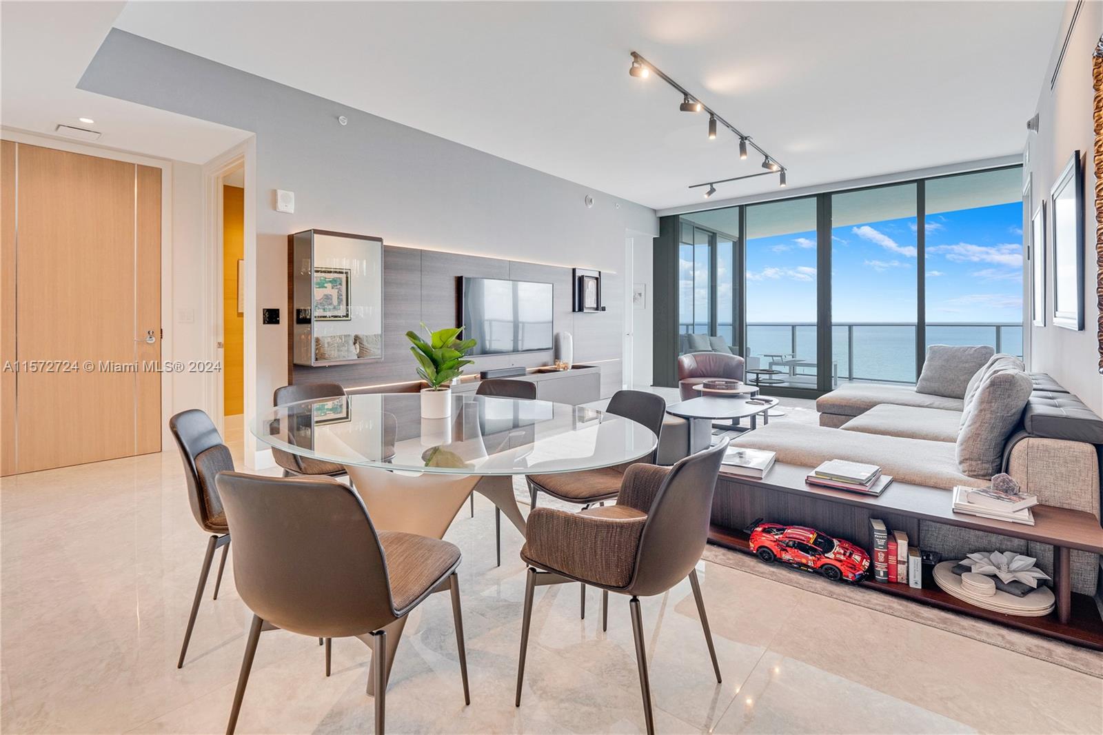Property for Sale at 15701 Collins Ave 2804, Sunny Isles Beach, Miami-Dade County, Florida - Bedrooms: 2 
Bathrooms: 3  - $3,990,000