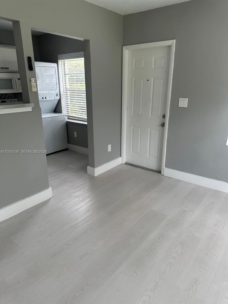 EVERGLADE LAND SALES CO - Residential Lease