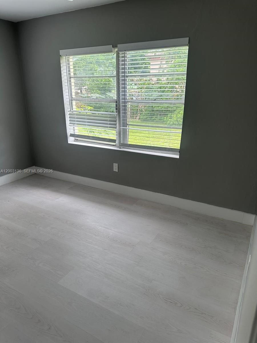 EVERGLADE LAND SALES CO - Residential Lease