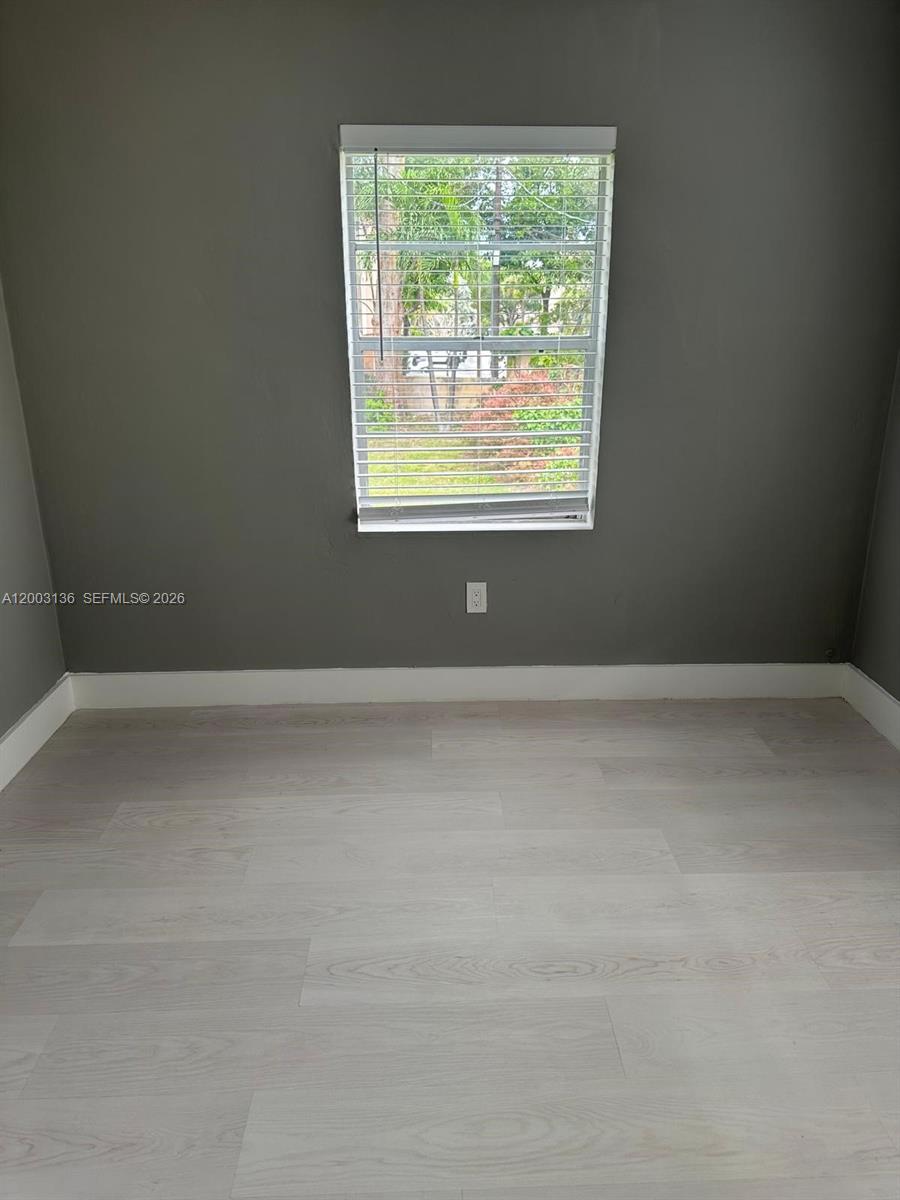EVERGLADE LAND SALES CO - Residential Lease