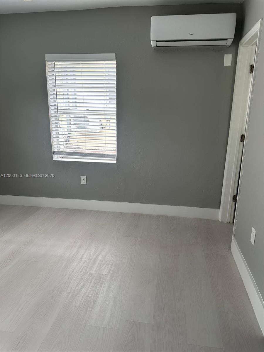 EVERGLADE LAND SALES CO - Residential Lease