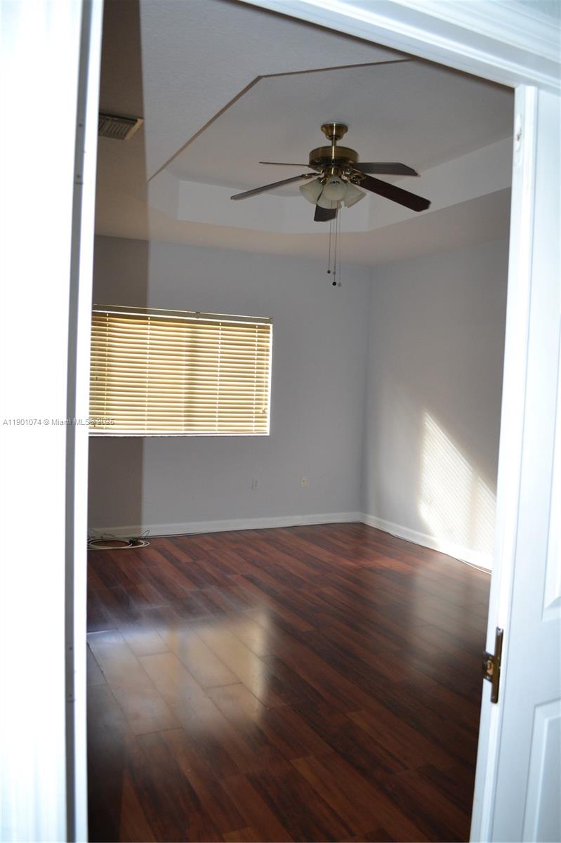 LAKES BY THE BAY DAY - Residential Lease