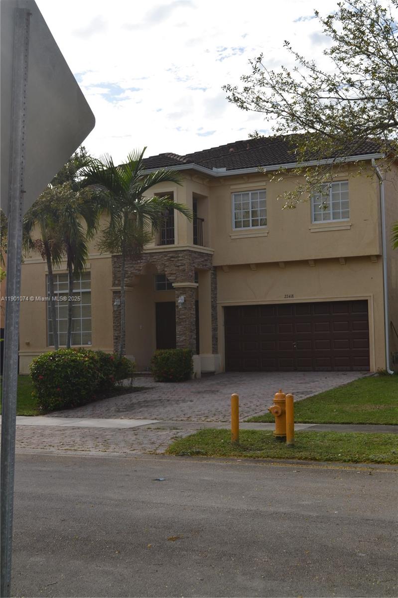 LAKES BY THE BAY DAY - Residential Lease