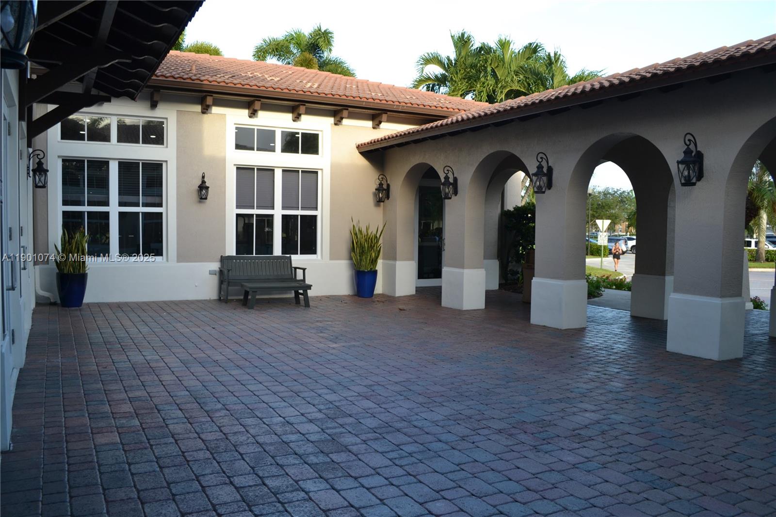 LAKES BY THE BAY DAY - Residential Lease