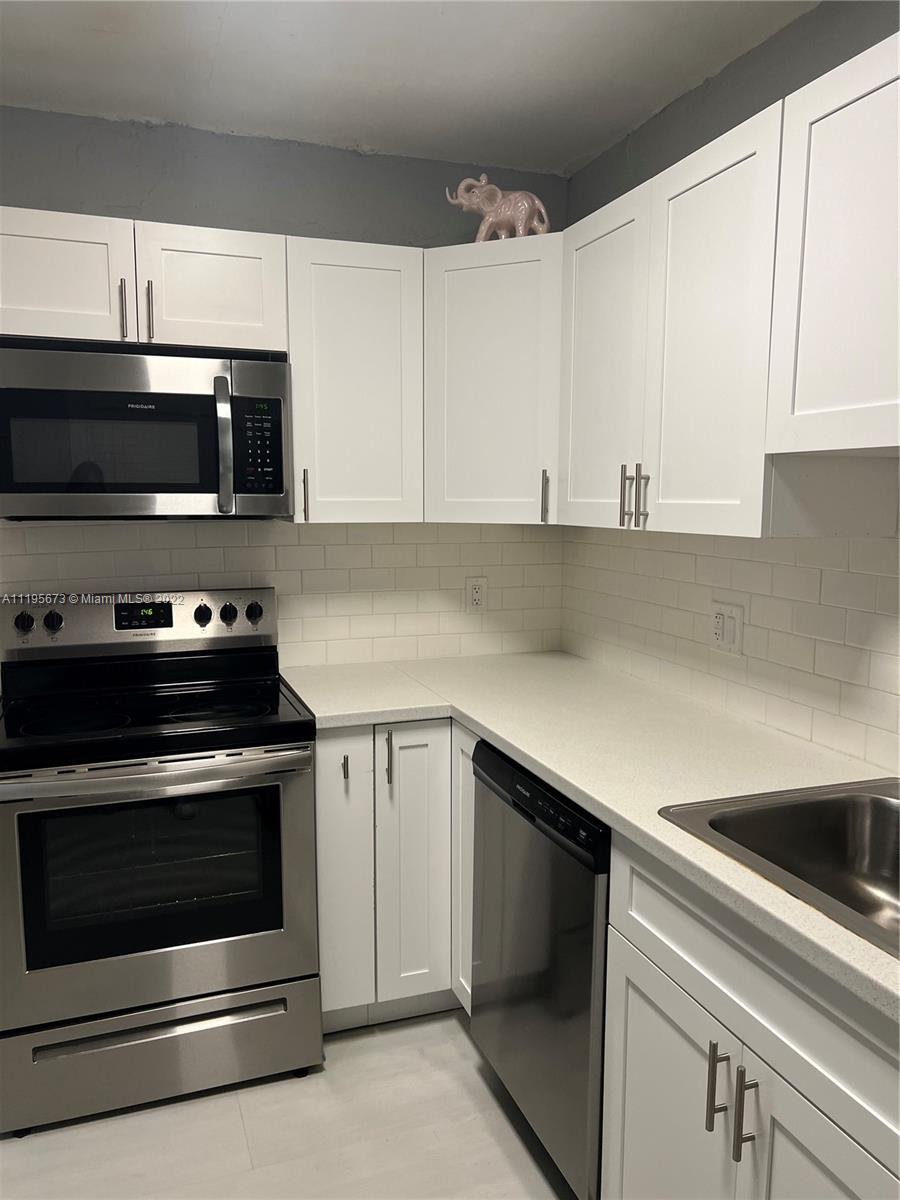 1475 TERRA TOWERS CONDO - Residential Lease