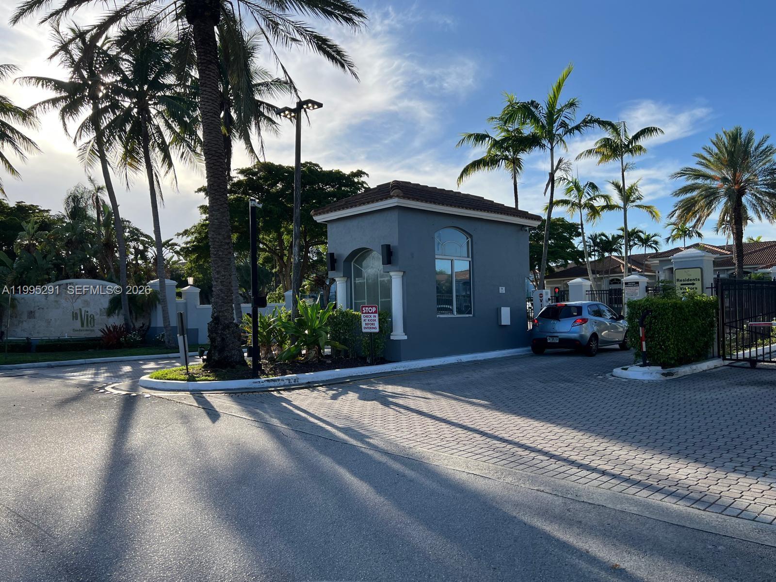 LA VIA CONDO - Residential