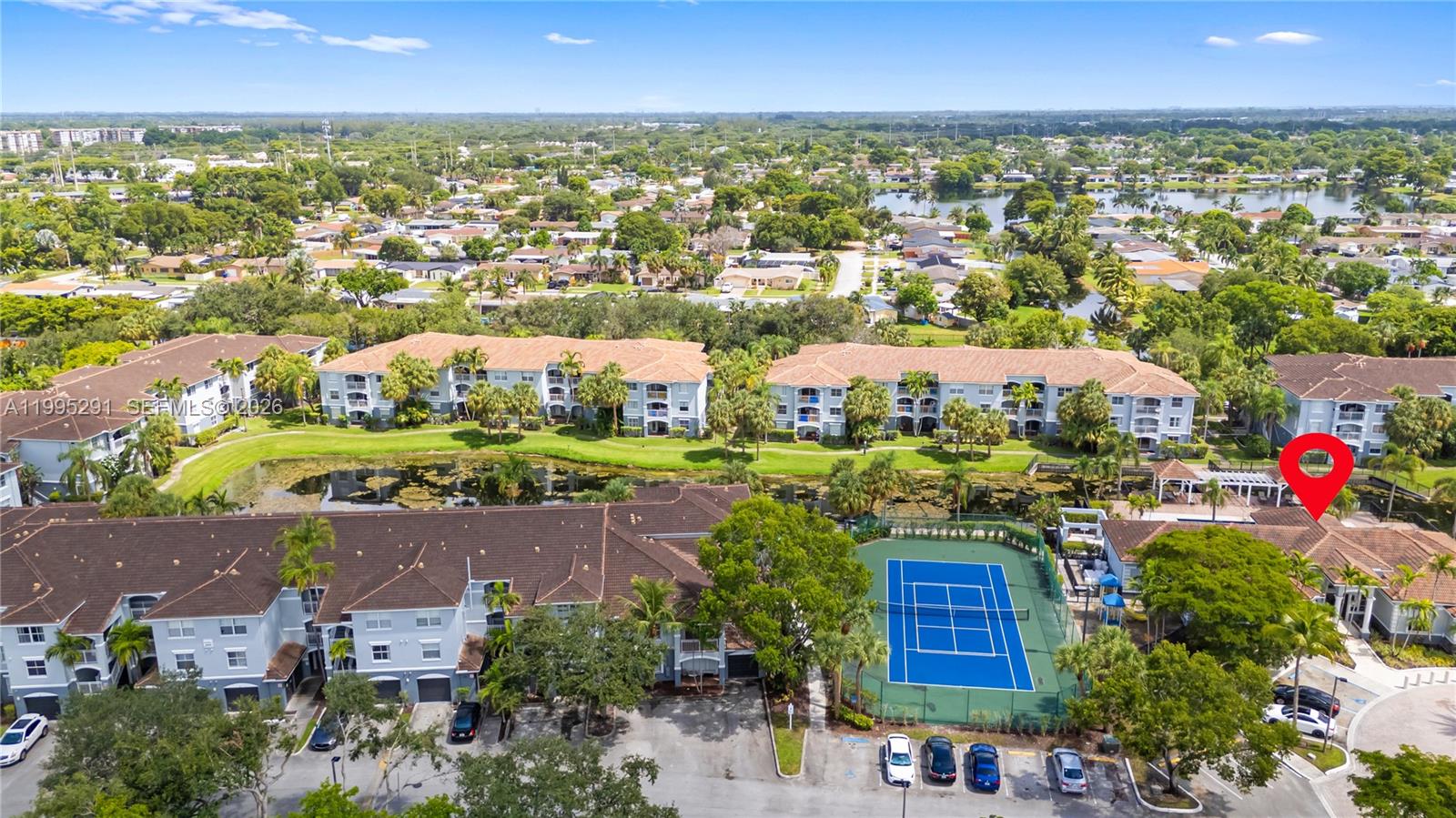 LA VIA CONDO - Residential