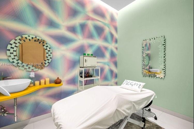 PARAISO BAYVIEWS CONDO - Residential