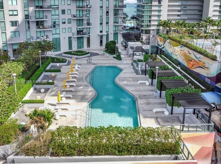 PARAISO BAYVIEWS CONDO - Residential