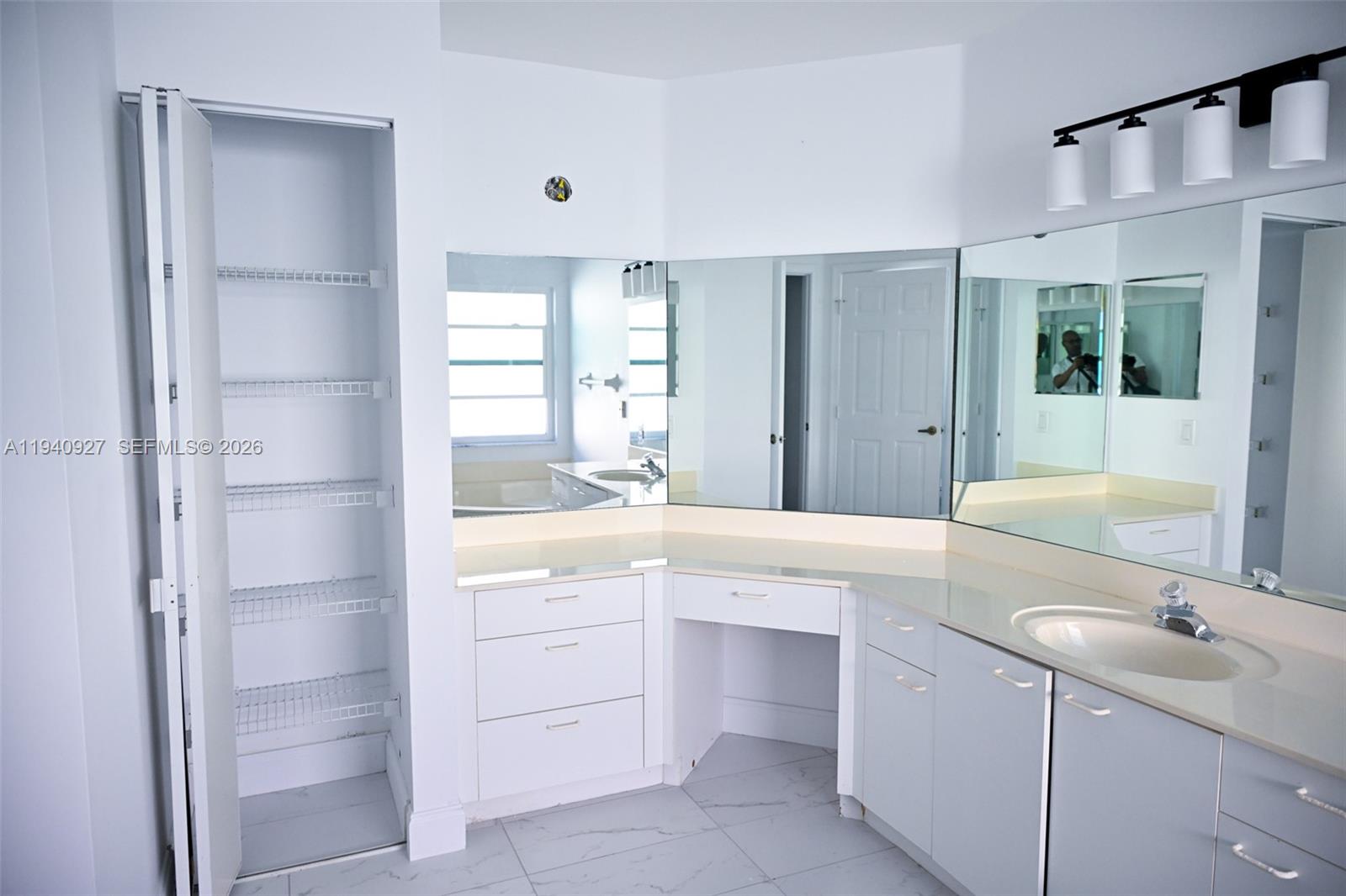 TOWNGATE - Residential