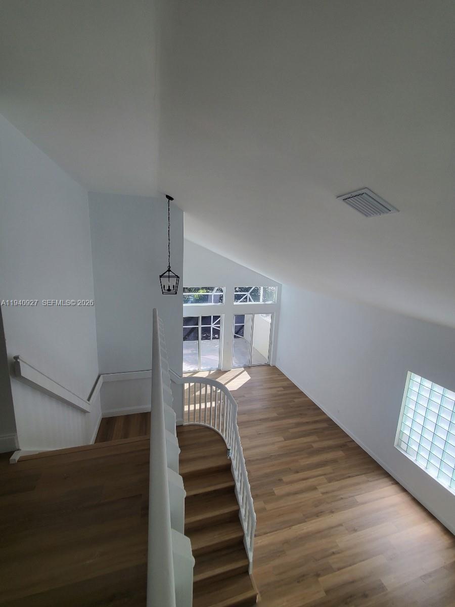 TOWNGATE - Residential