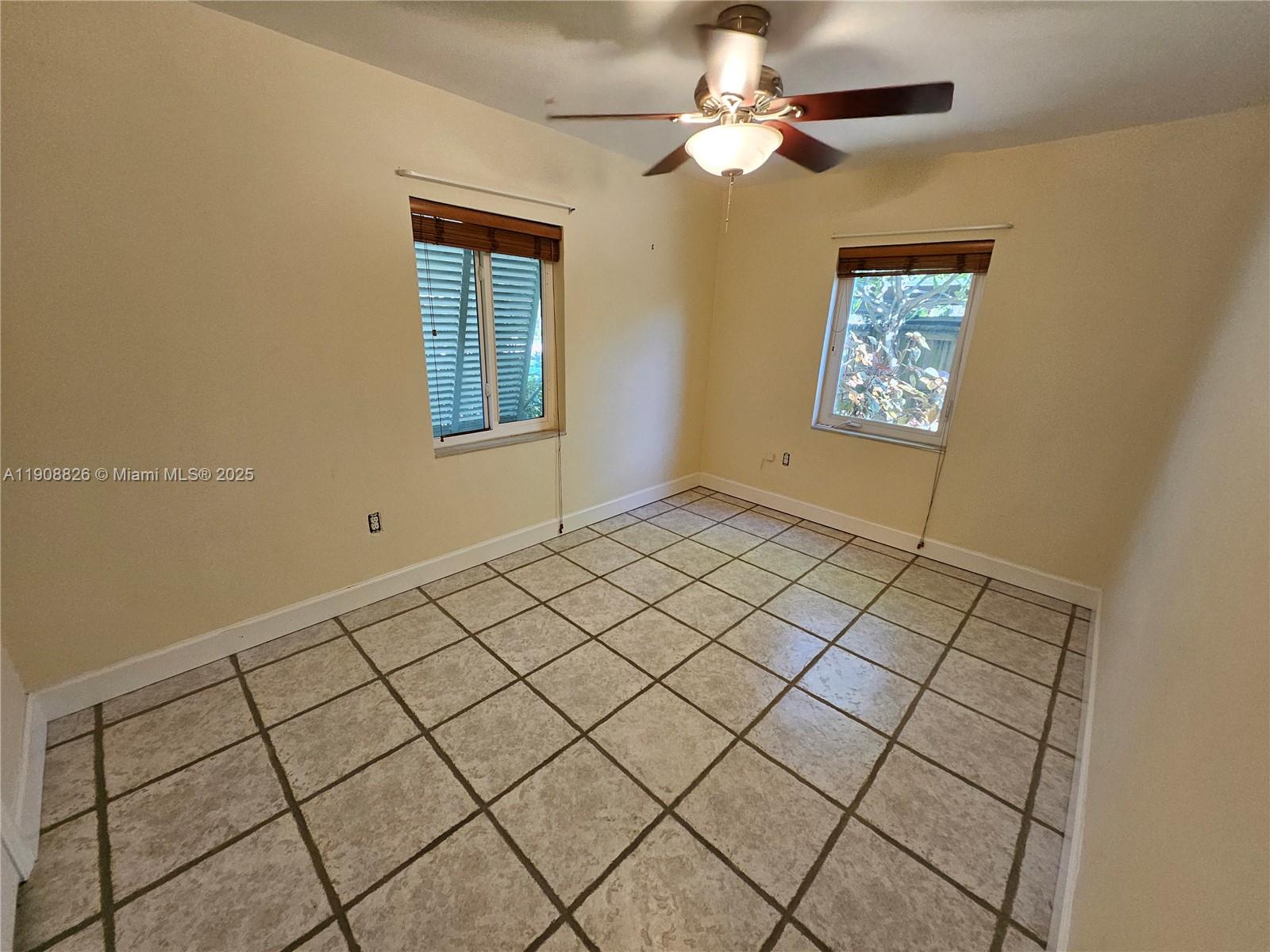 CORAL GARDENS - Residential Lease