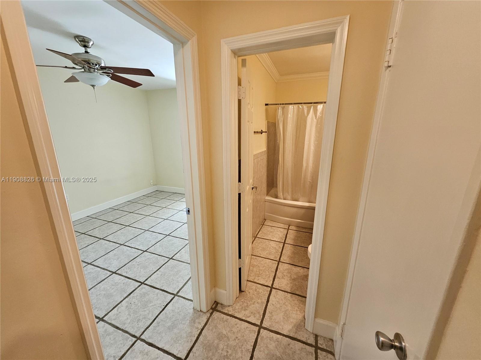 CORAL GARDENS - Residential Lease