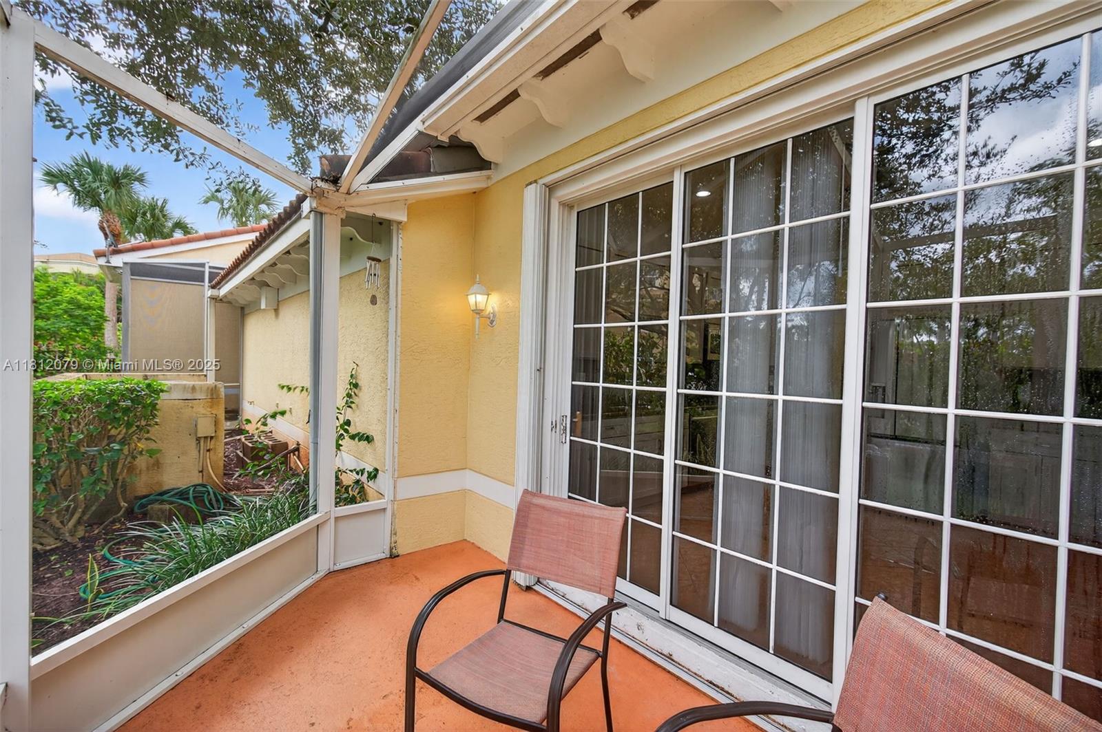 VILLAS AT MANGROVE BAY CO - Residential