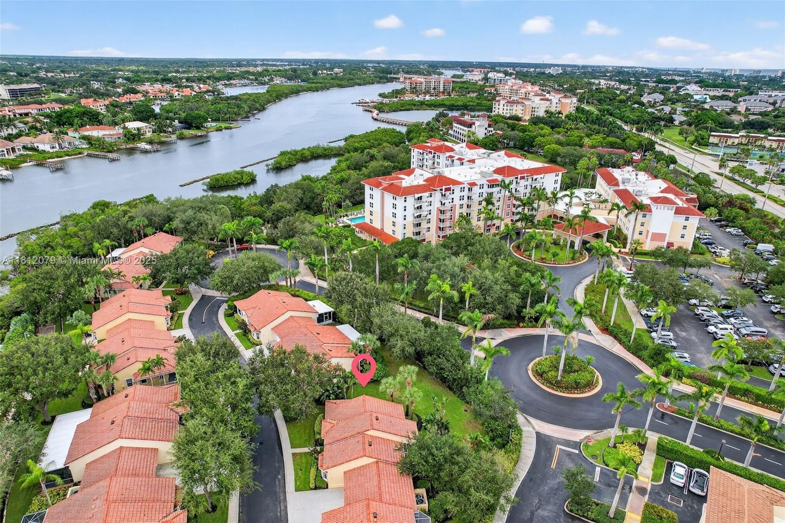 VILLAS AT MANGROVE BAY CO - Residential