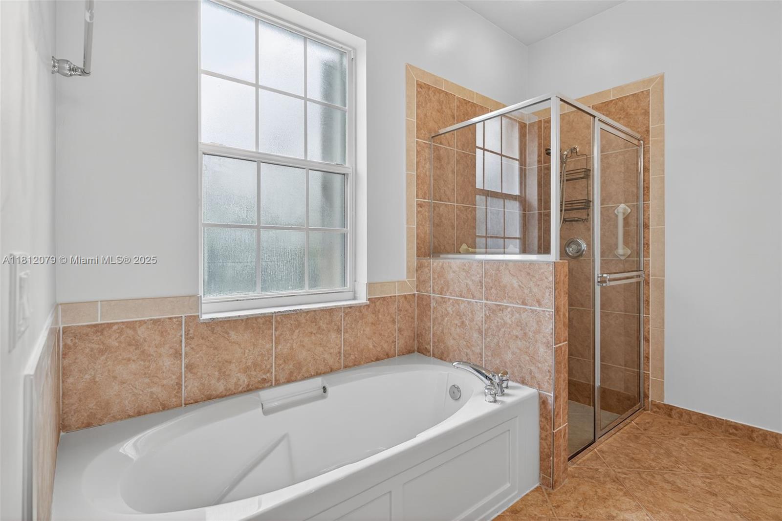 VILLAS AT MANGROVE BAY CO - Residential