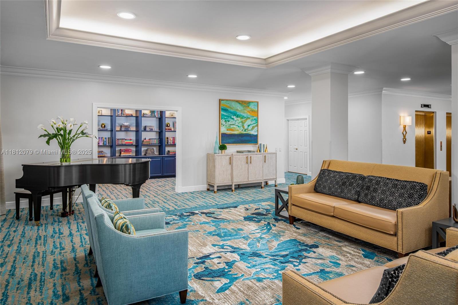 VILLAS AT MANGROVE BAY CO - Residential