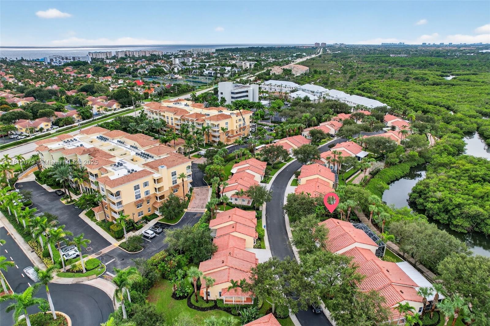 VILLAS AT MANGROVE BAY CO - Residential