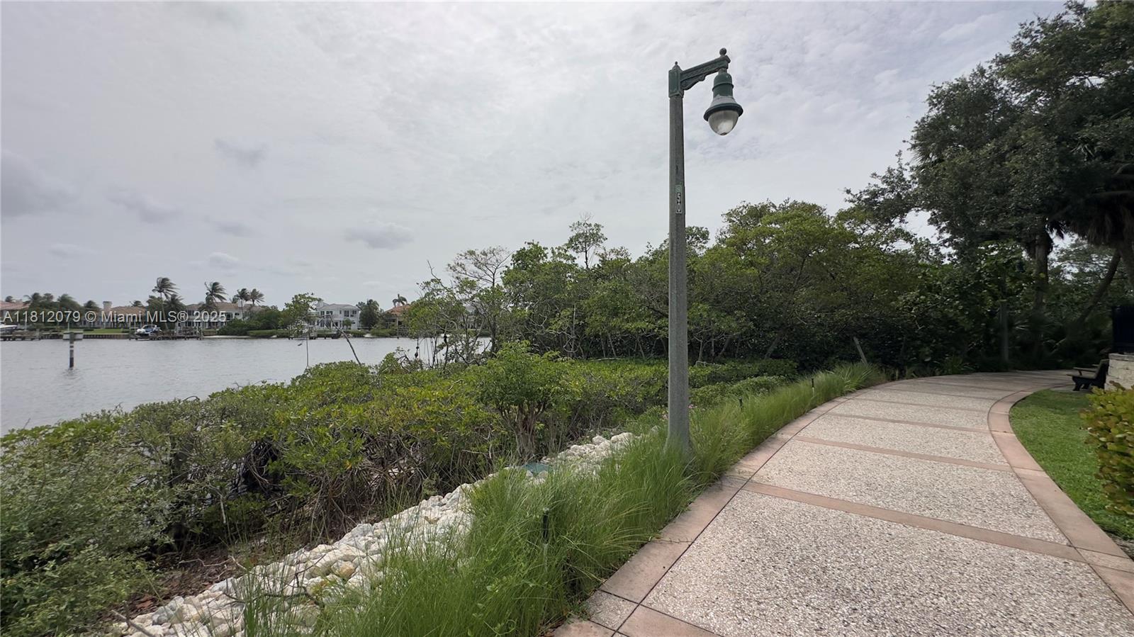 VILLAS AT MANGROVE BAY CO - Residential