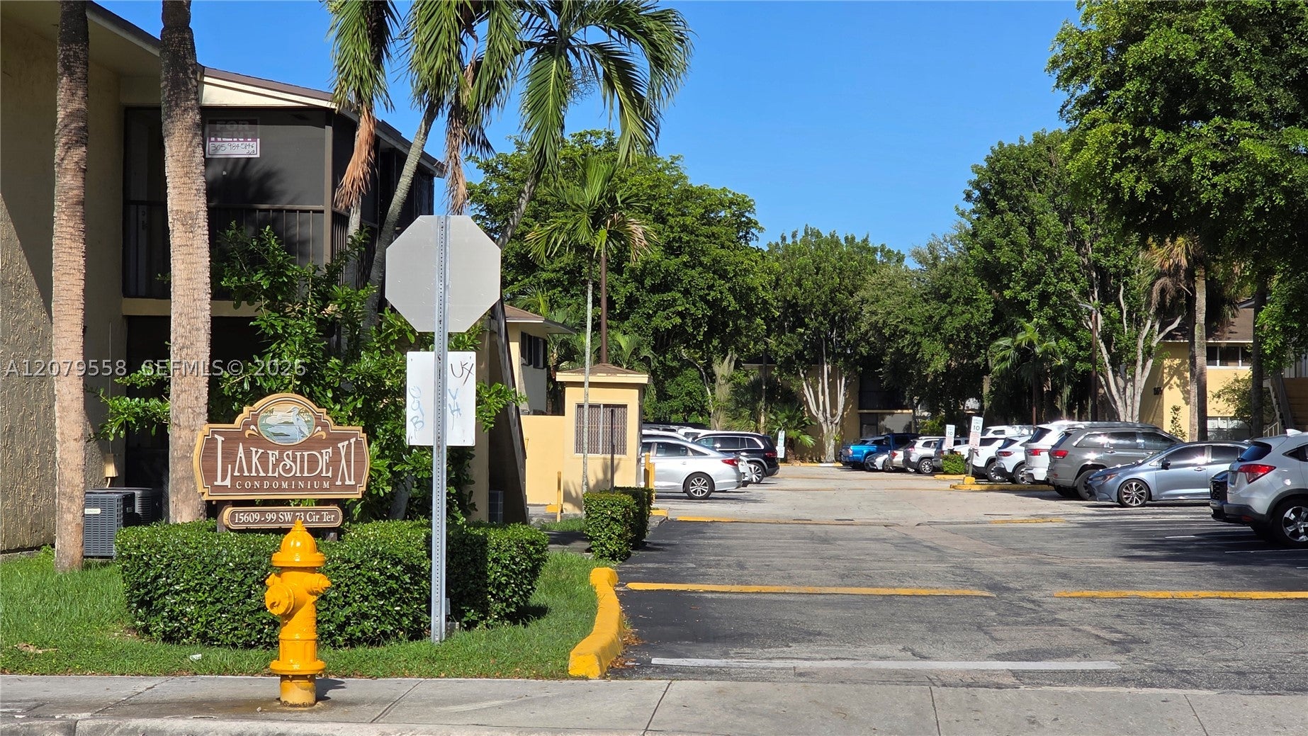 15619 SW 73rd Cir Ter 10-8