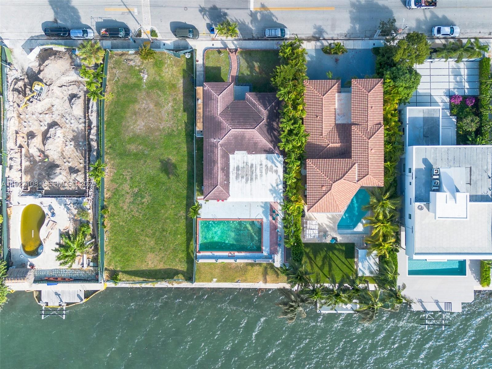 TREASURE ISLAND - Residential