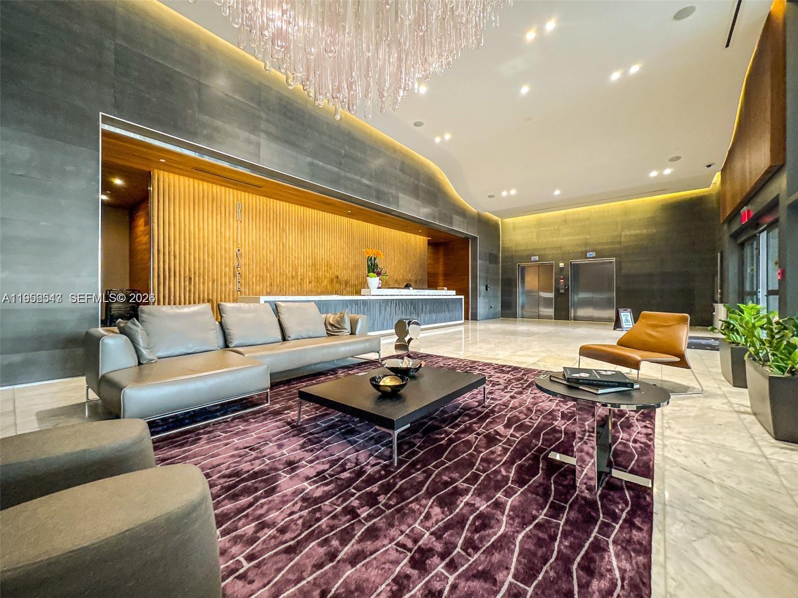 RISE CONDO - Residential